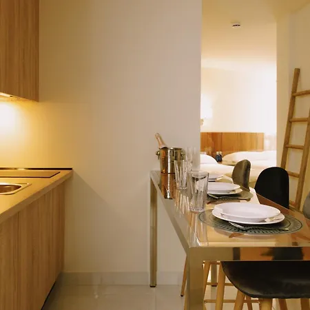 Buendia - Centro Aparthotel 3*