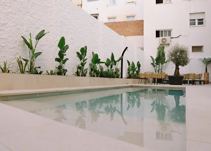 Buendia - Centro 3*